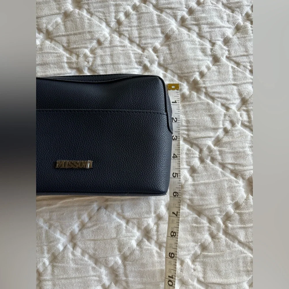 MISSONI for SAUDIA Saudi Arabian Airlines‎ first class amenity kit bag cosmetic